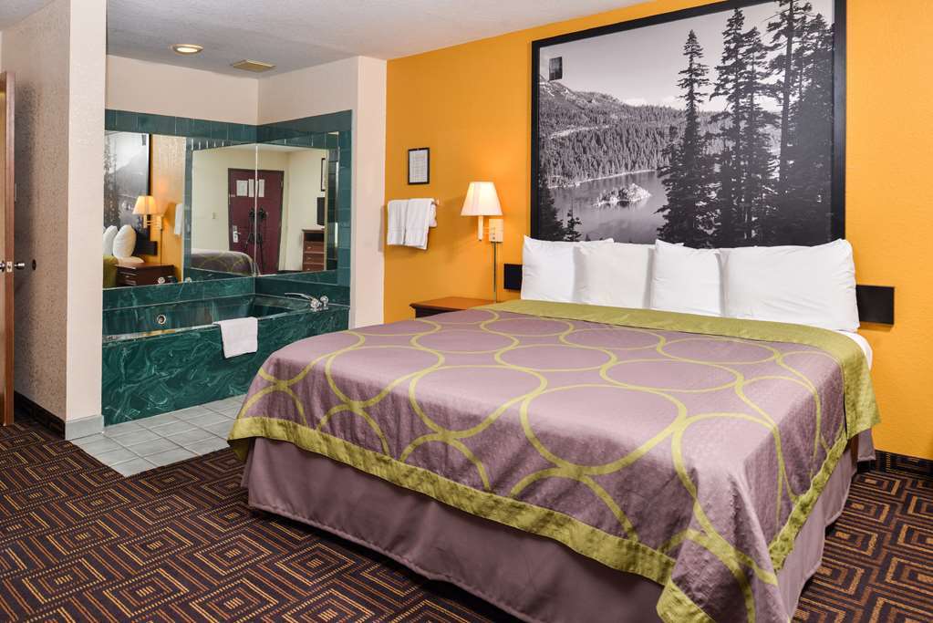 Super 8 By Wyndham Seguin Hotel Quarto foto
